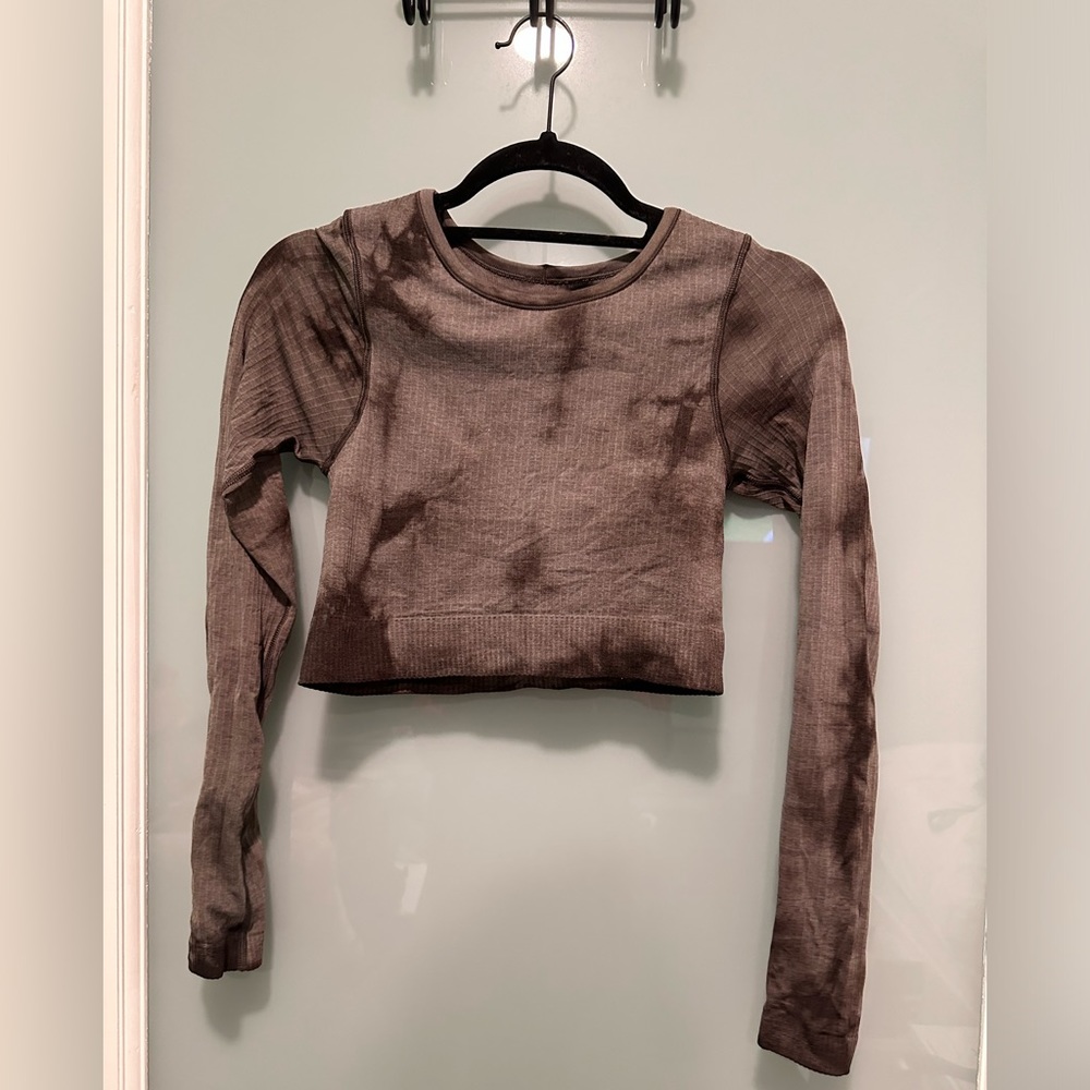Lululemon Top Long Sleeve NWOT